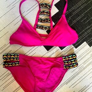 Lucky Brand Pink Southwestern Trim Two Piece Bikini L
